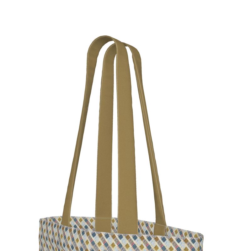 Savanna Soft Animal Grid Everyday tote  bag