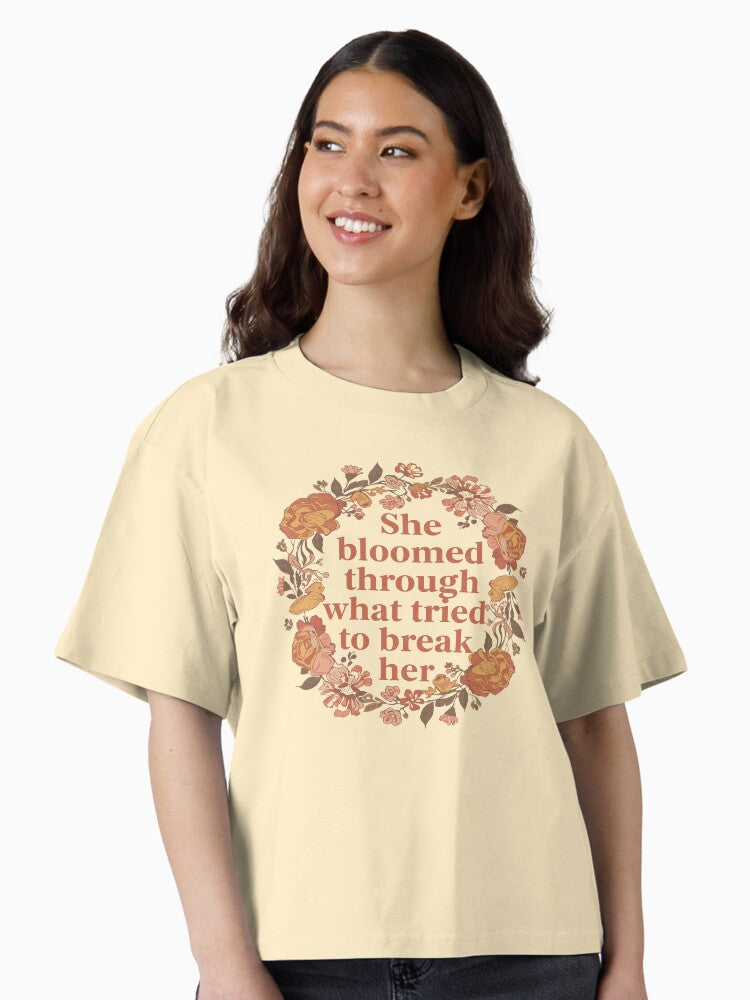 She bloomed Boxy T-Shirt