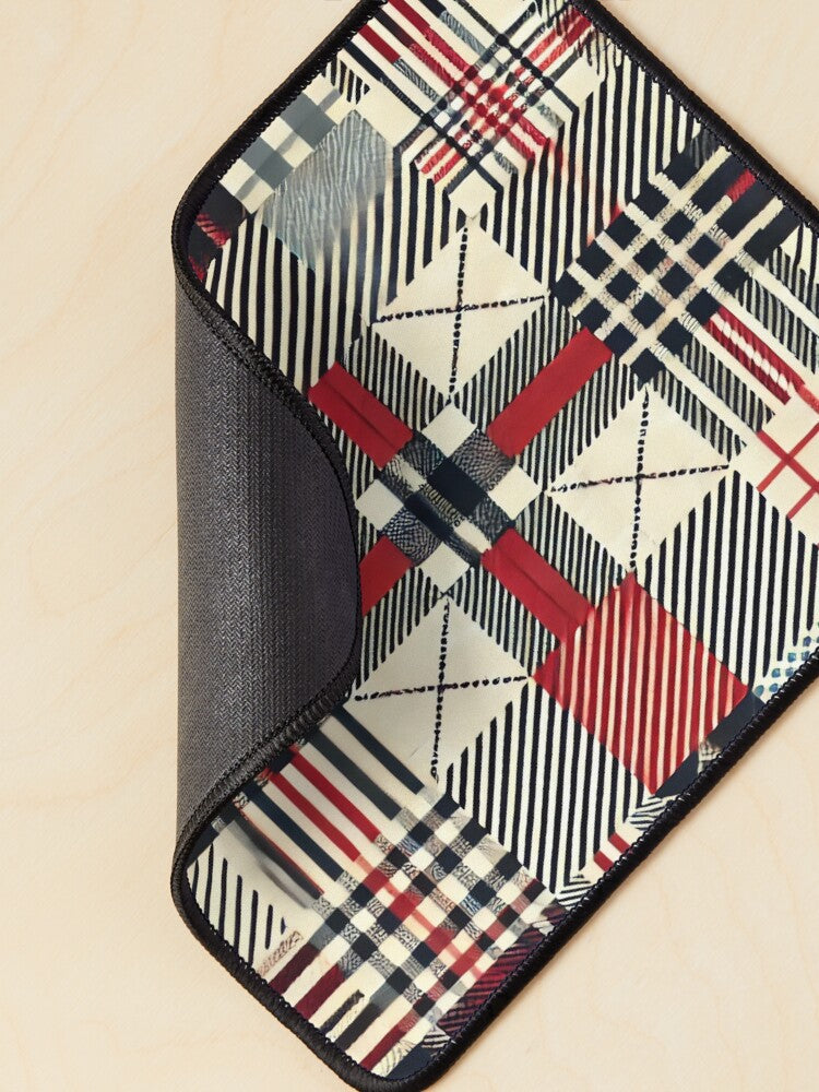 Retro Picnic Grid – Minimalist 1950s Plaid Pattern Mouse Pad
